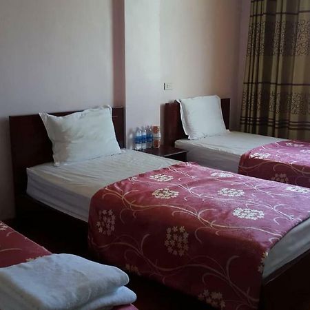 Hai Duong Hotel Hòa Bình Esterno foto