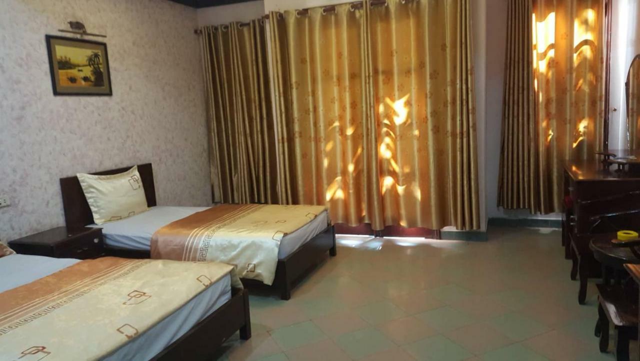 Hai Duong Hotel Hòa Bình Esterno foto
